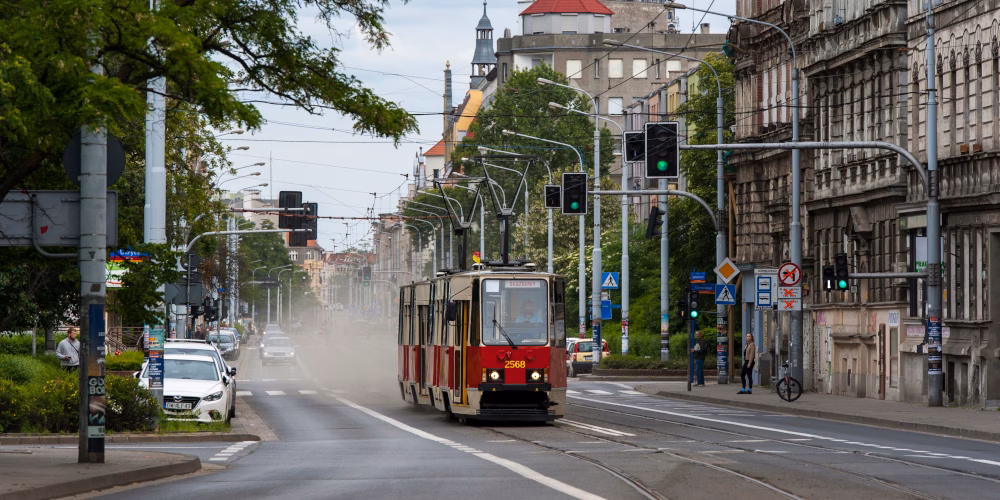 Wrocław świętuje 50 lat tramwajów Konstal 105N