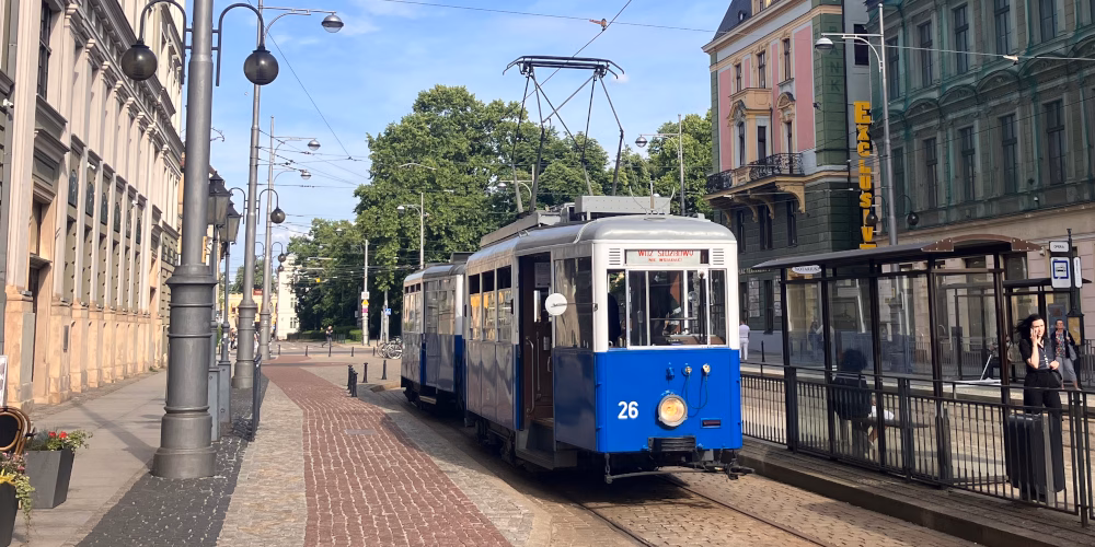 Krakowski skład tramwajów typu N na wrocławskich torach