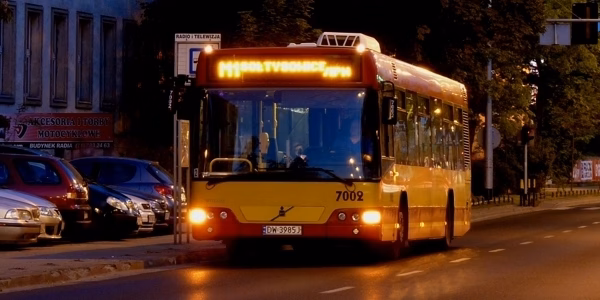Linie na Noc Muzeów