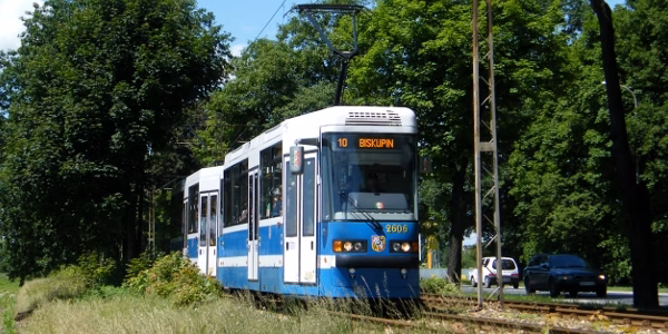 Wakacyjne rozkłady jazdy