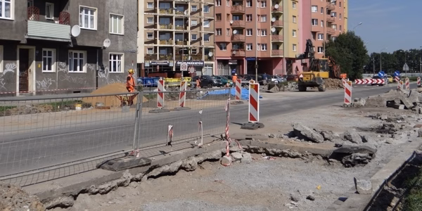 Otwarcie Wyszyńskiego, objazd Nowowiejskiej