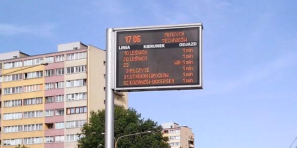 Przybędzie tablic przystankowych